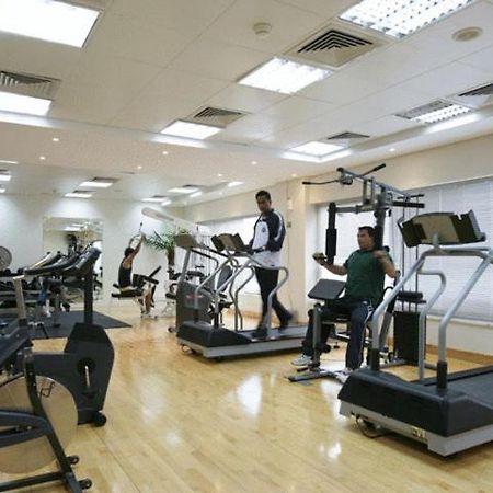 Deira Suites Deluxe Hotel Suites Dubai Exterior photo