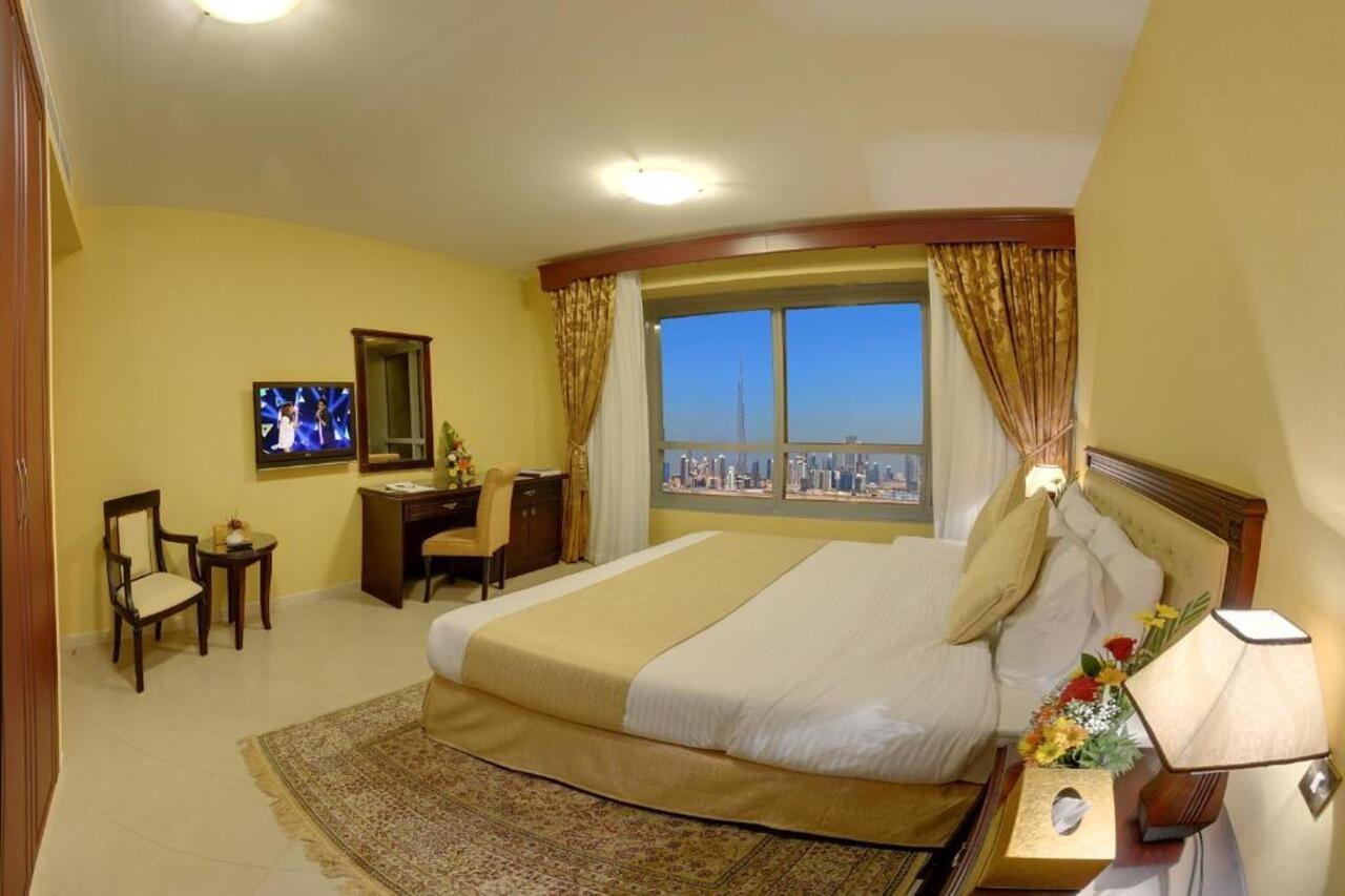 Deira Suites Deluxe Hotel Suites Dubai Exterior photo