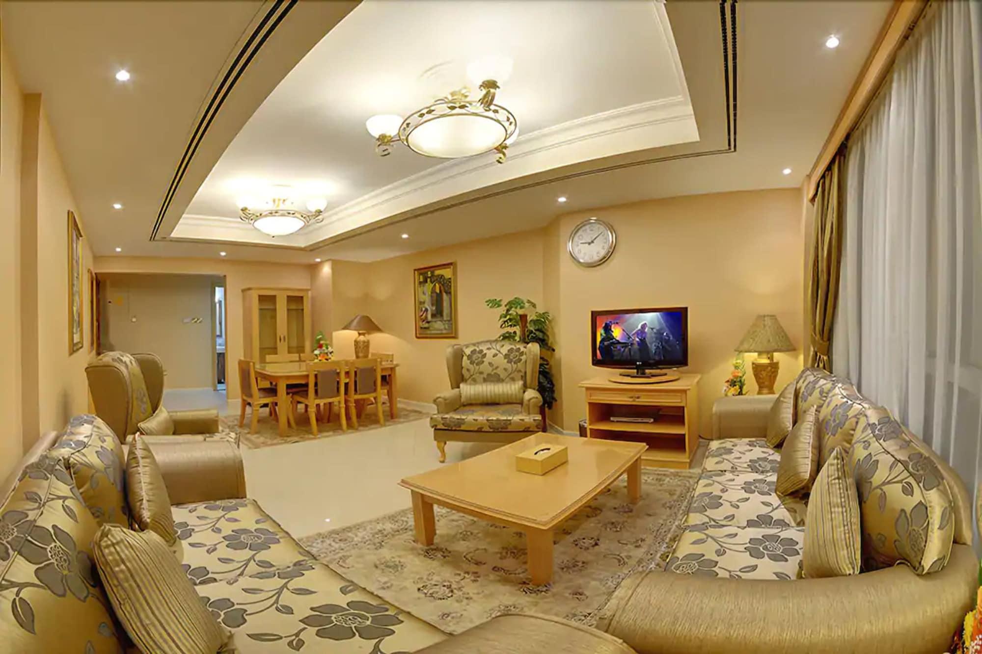 Deira Suites Deluxe Hotel Suites Dubai Exterior photo